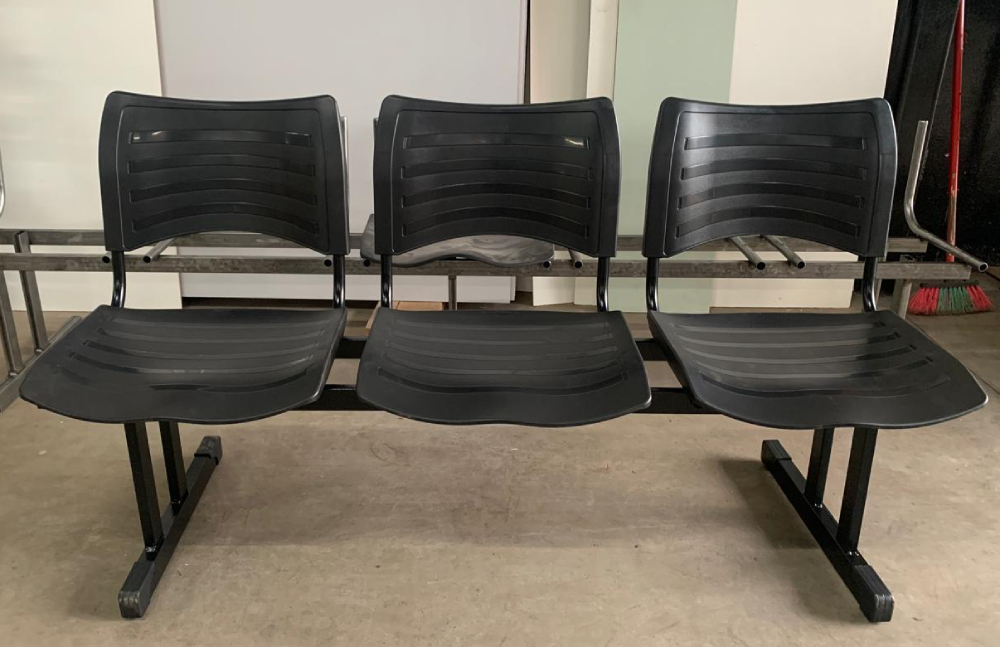 Assento e Encosto em Polipropileno 100% Reciclável